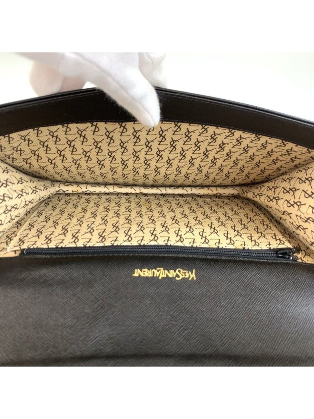 Saint Laurent Vintage YSL Black Leather Clutch - Picture 8 of 9